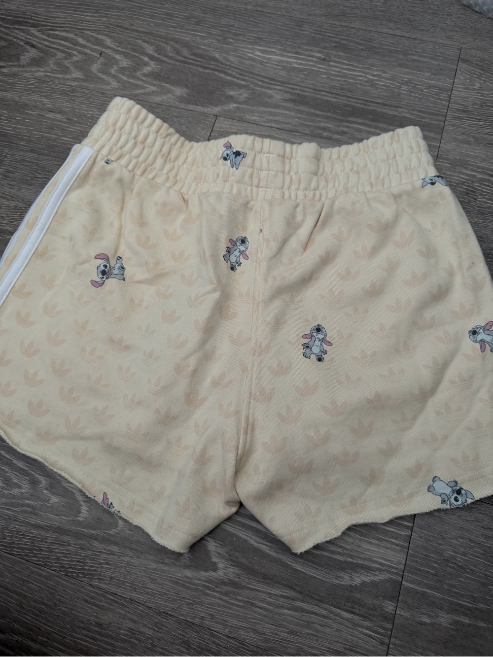Adidas Originals X Disney Women's Lilo & Stitch Shorts - Picture 2 of 3